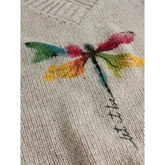 NEW Beige Dragonfly Pattern V Neck Oversized Pullover Sweater -Soft and Cozy! - Picture 2 of 5